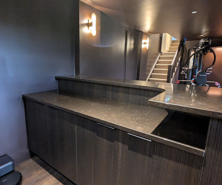 Fitted home bar serving counter in Manchester